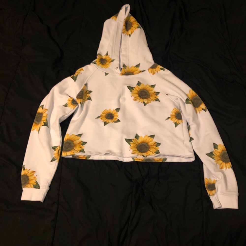 Cropped sweatshirt
